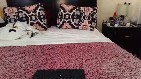 gothbaby305 online show from December 2025 12:54:01 PM