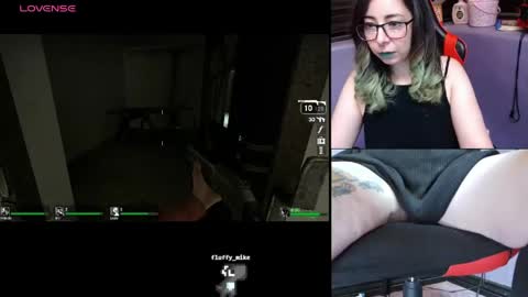 Snapshot of gothic_cutie chatting on April 2026 07:50:02 PM gothic_cutie online show from April 2026 07:50:02 PM