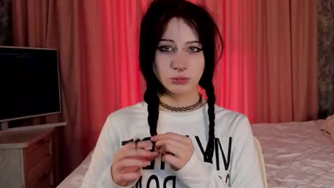 gothlovv online show from March 2026 08:42:02 AM