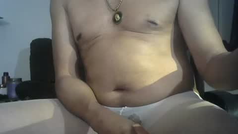 gr8peephole online show from December 2025 11:01:02 PM