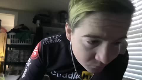 Snapshot of grabmybutt420 chatting on October 2025 12:19:01 AM grabmybutt420 online show from October 2025 12:19:01 AM