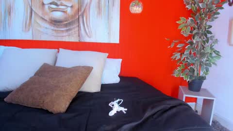 grace online show from February 2025 08:49:01 PM