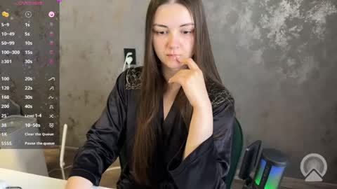 Grace Brown online show from June 2026 11:18:02 AM