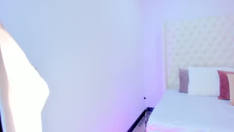 Snapshot of gracecartier chatting on December 2024 05:45:02 AM Grace Cartier online show from December 2024 05:45:02 AM