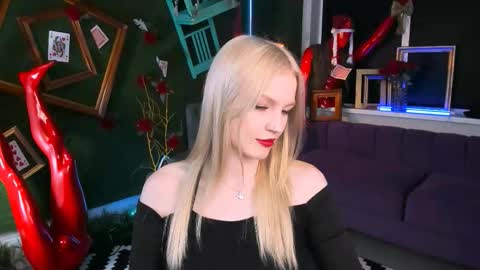 Grace Glamour online show from December 2025 01:05:02 PM