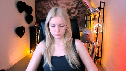 Grace Glamour online show from February 2026 05:04:01 AM