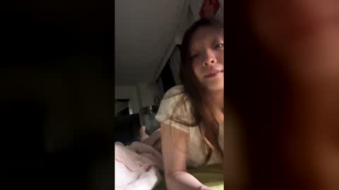 Snapshot of gracemeow chatting on January 2026 11:37:02 AM gracemeow online show from January 2026 11:37:02 AM