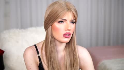 Grace online show from December 2024 03:13:01 PM