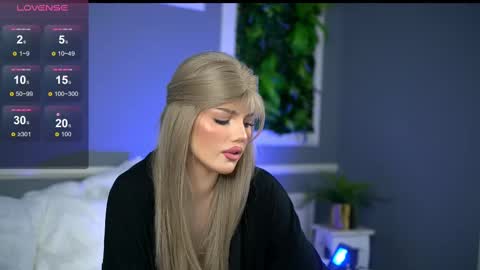 Grace online show from February 2025 12:43:01 AM