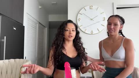 Snapshot of graciemae_baexx chatting on February 2025 07:59:02 PM Gracie Mae online show from February 2025 07:59:02 PM