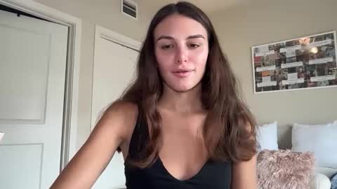 Snapshot of graciesmith27 chatting on June 2026 06:19:02 PM Gracie Smith online show from June 2026 06:19:02 PM