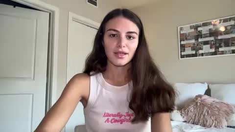 Snapshot of graciesmith27 chatting on June 2026 07:02:01 PM Gracie Smith online show from June 2026 07:02:01 PM