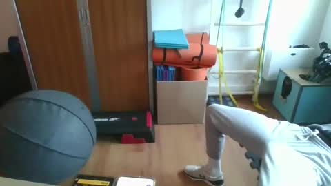 Snapshot of grandbi chatting on February 2026 10:52:01 AM grandbi online show from February 2026 10:52:01 AM