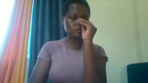 Snapshot of grannylover_ chatting on January 2025 04:27:01 AM grannylover_ online show from January 2025 04:27:01 AM