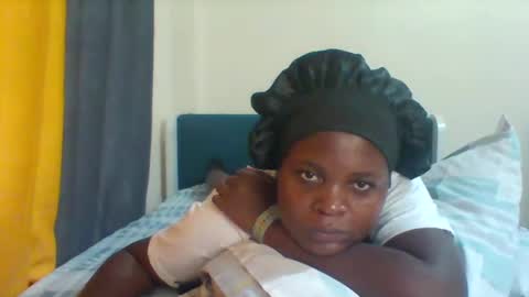 Snapshot of grannylover_ chatting on February 2025 06:01:02 PM grannylover_ online show from February 2025 06:01:02 PM