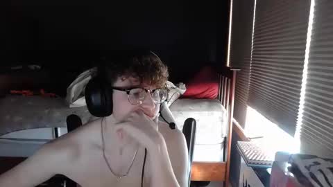 Snapshot of granter21 chatting on March 2025 02:45:02 PM granter21 online show from March 2025 02:45:02 PM