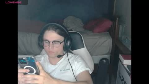 Snapshot of granter21 chatting on April 2026 12:17:01 AM granter21 online show from April 2026 12:17:01 AM