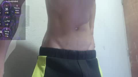 Snapshot of grayhorny chatting on December 2024 05:25:01 PM Gray online show from December 2024 05:25:01 PM