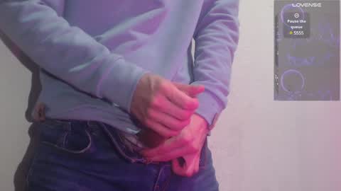 Snapshot of grayhorny chatting on February 2025 09:15:01 AM Gray online show from February 2025 09:15:01 AM