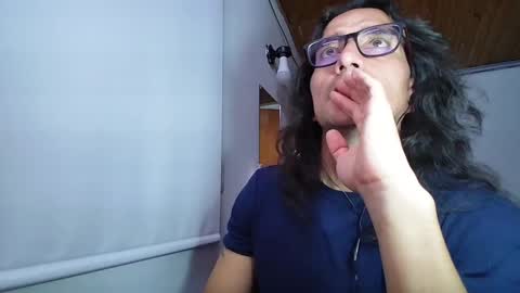 Snapshot of grayrosty chatting on February 2025 06:20:02 PM grayrosty online show from February 2025 06:20:02 PM