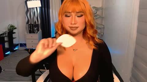 PAULATHEONE online show from October 2025 06:00:02 AM