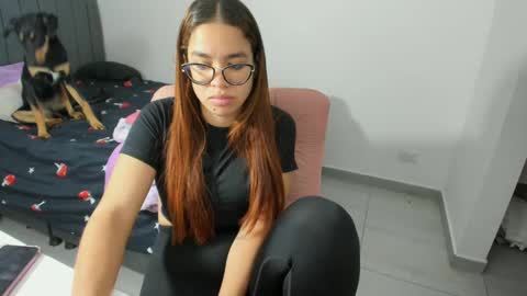 Snapshot of greciaruiz chatting on November 2025 07:21:01 PM GreciaRuiz online show from November 2025 07:21:01 PM