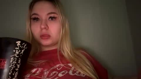 Lina 3 online show from April 2026 11:21:02 AM