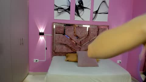 Snapshot of green_lov chatting on October 2025 12:16:01 PM green_lov online show from October 2025 12:16:01 PM