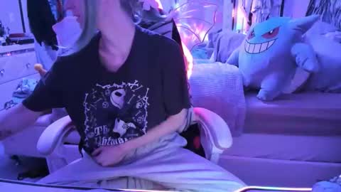 GreenEyedLovexo online show from December 2025 03:43:02 PM