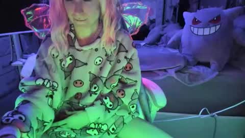 GreenEyedLovexo online show from March 2026 07:03:02 AM