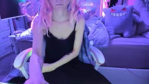 GreenEyedLovexo online show from March 2026 12:01:01 PM