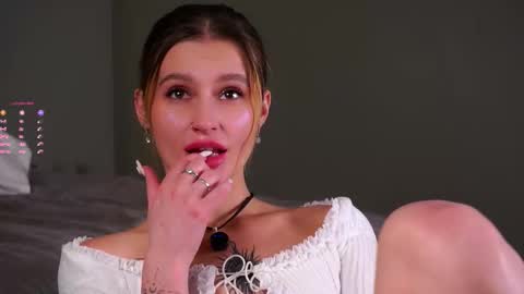 Kelly online show from January 2026 01:35:01 PM