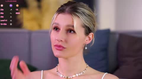 Snapshot of greengazon chatting on April 2026 02:14:02 PM Kelly online show from April 2026 02:14:02 PM