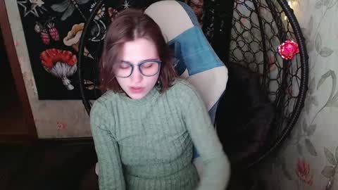 Lina online show from May 2026 11:37:01 AM