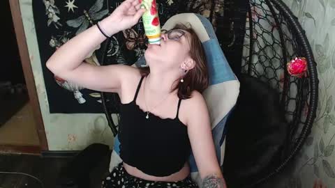 Lina online show from May 2026 11:39:02 AM