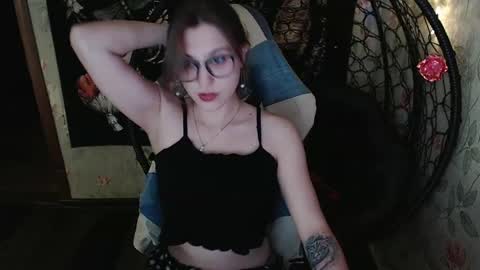Lina online show from May 2026 12:11:02 PM