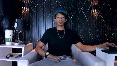 GregorySforza online show from October 2025 11:41:02 AM