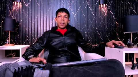 GregorySforza online show from November 2025 12:15:02 PM