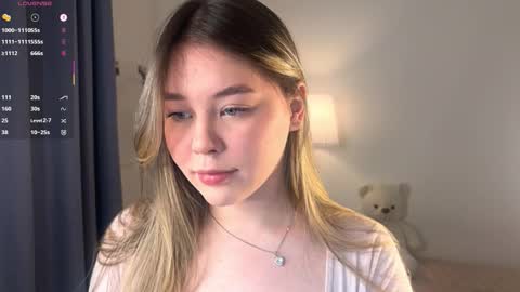 Gili online show from March 2026 11:42:02 PM