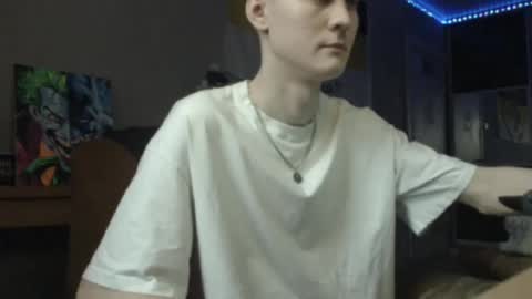 Snapshot of greonn chatting on January 2025 12:05:02 PM Felix online show from January 2025 12:05:02 PM