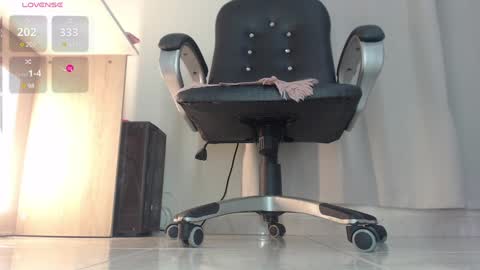 Snapshot of greta_bellucci chatting on January 2025 08:04:01 PM Greta online show from January 2025 08:04:01 PM