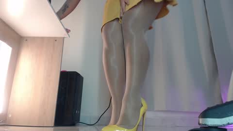 Snapshot of greta_bellucci chatting on January 2025 10:01:01 PM Greta online show from January 2025 10:01:01 PM