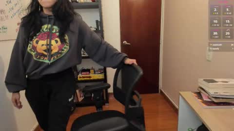 Snapshot of gretagat chatting on November 2025 12:22:01 AM Greta online show from November 2025 12:22:01 AM