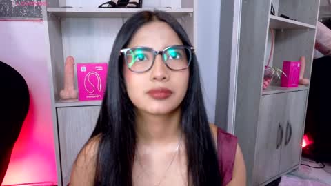 Gretel  online show from May 2026 03:24:02 AM