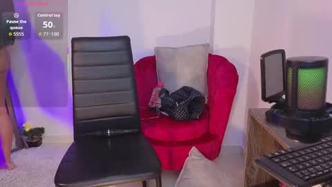 Jenny online show from September 2025 10:38:02 AM