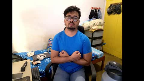 Grey Hardy Slave online show from April 2026 05:07:02 PM