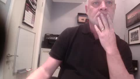 greyfox_6000 online show from February 2025 04:36:01 PM