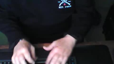 greyghost04 online show from April 2026 04:32:01 AM