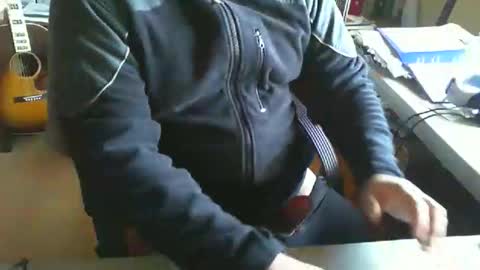 greyhounddog online show from January 2025 10:42:02 AM