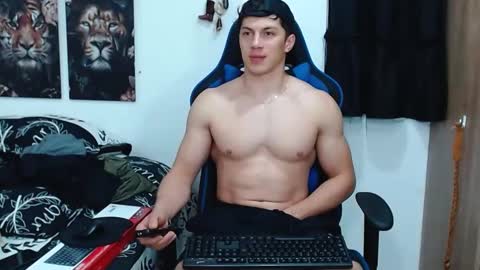 griego01 online show from March 2025 06:04:02 AM